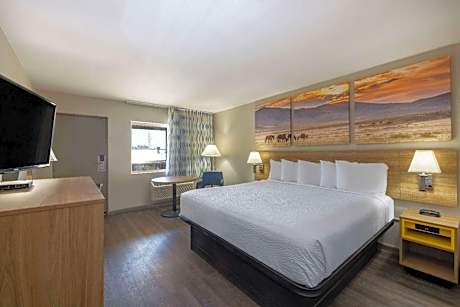 King Room- Non-Smoking