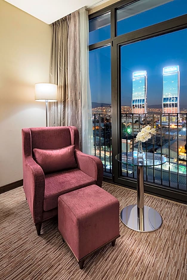 Hilton Garden Inn Izmir Bayrakli