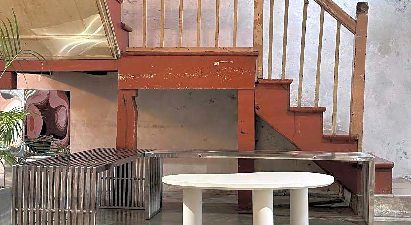 The Frame Guesthouse