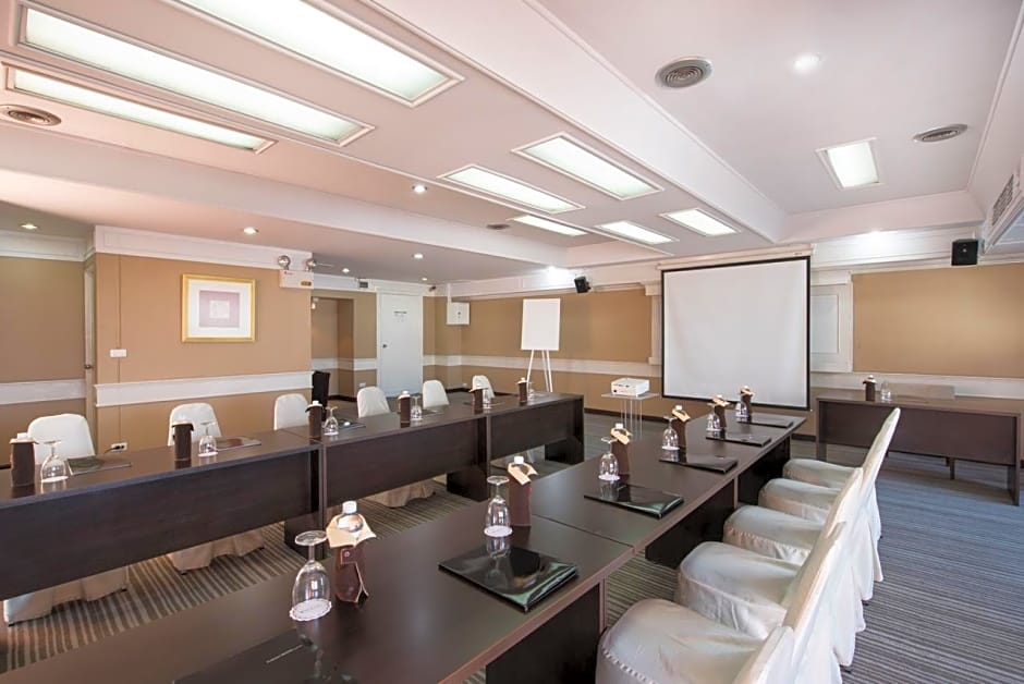 Furama Silom Hotel Bangkok