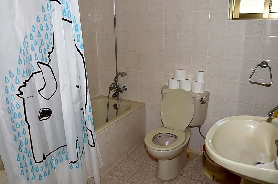 Odysseas & Eleni Hotel Apartments