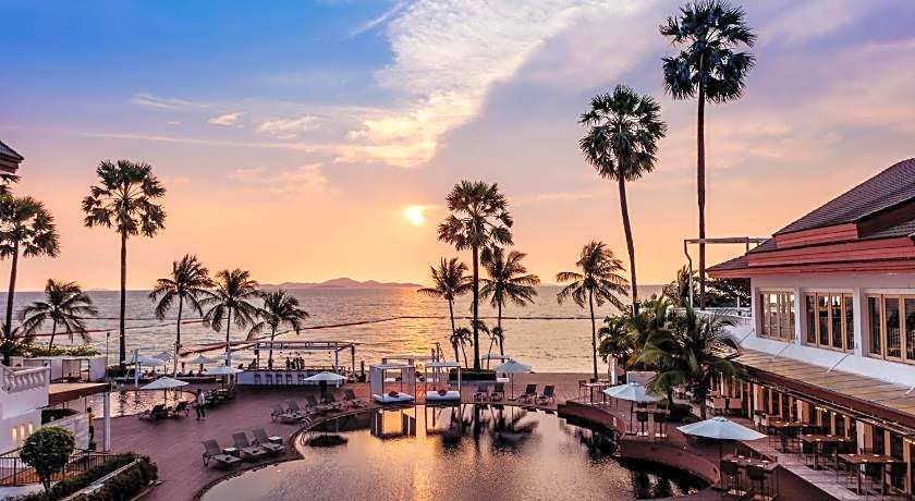 Pullman Pattaya Hotel G