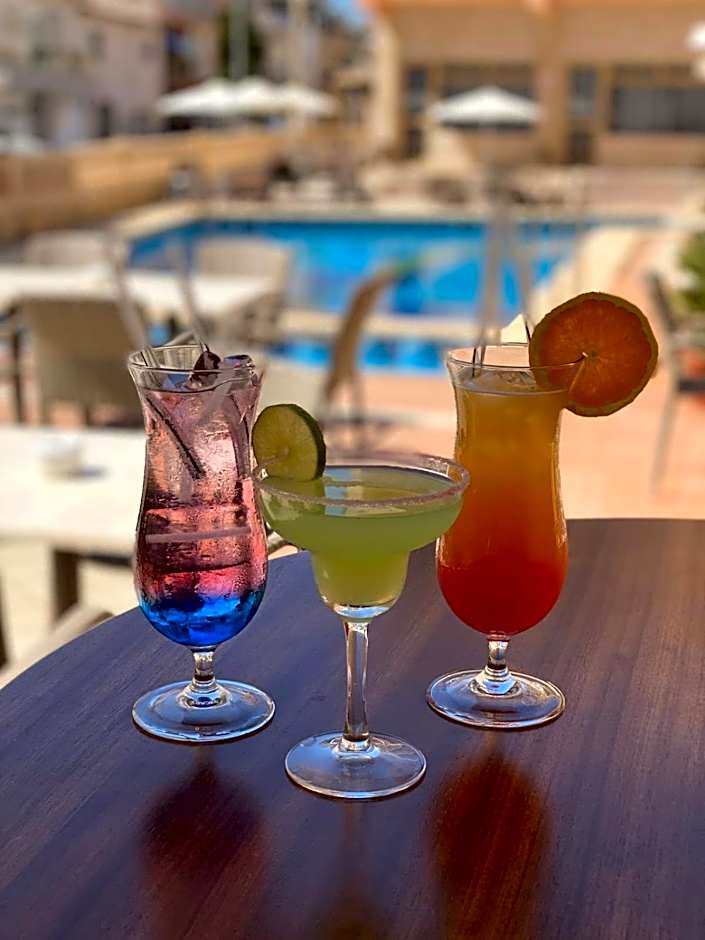 Hotel Iris - Only Adults