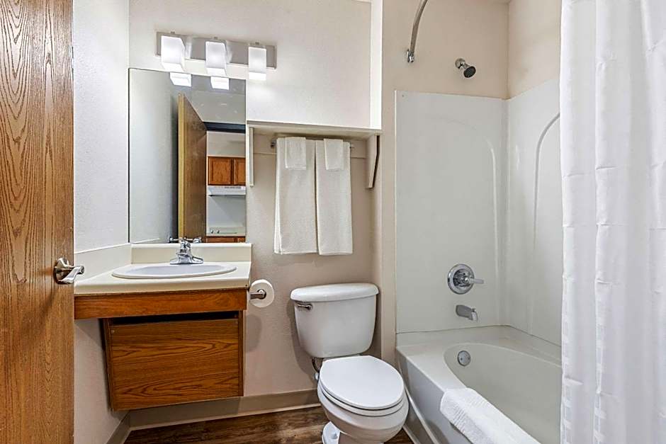 WoodSpring Suites Tulsa