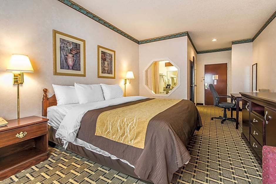 Quality Inn & Suites Evansville