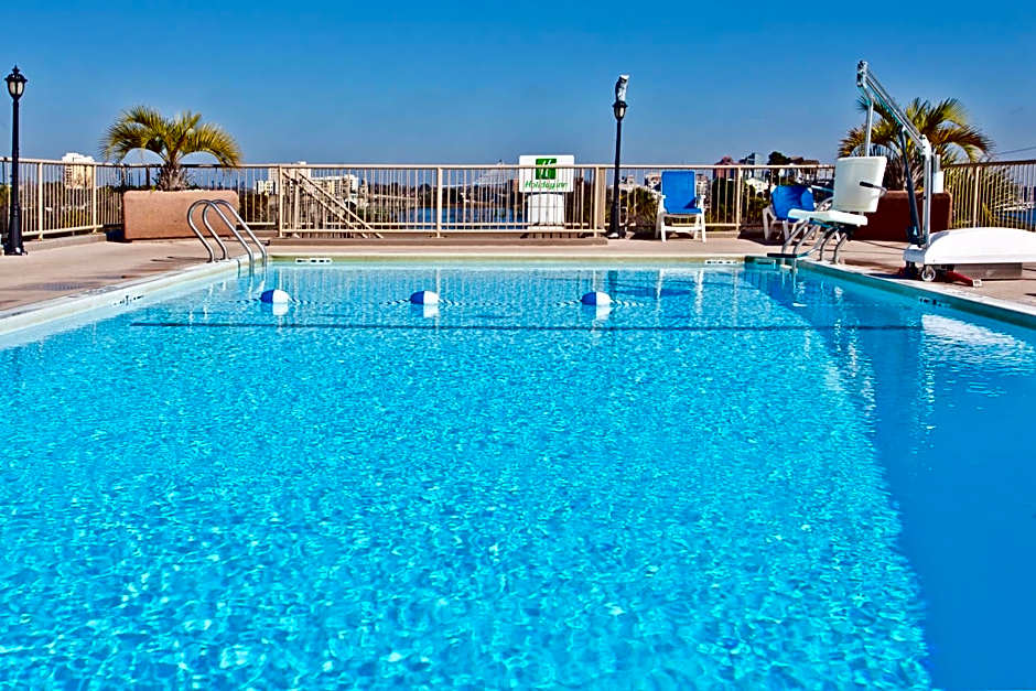 Holiday Inn Charleston-Riverview By IHG