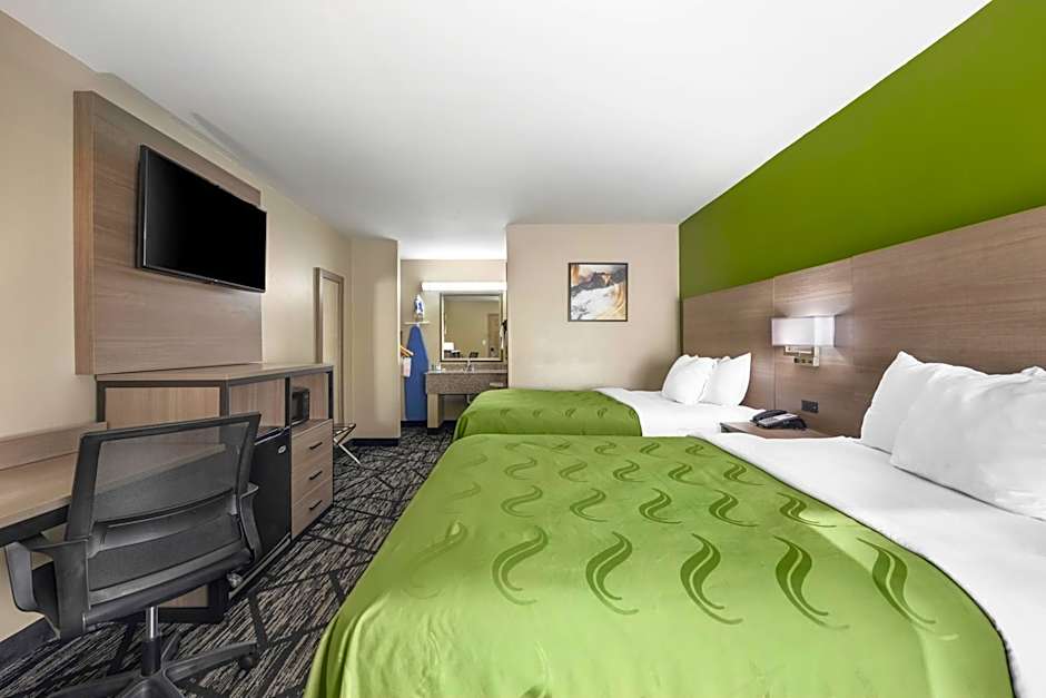 Photo 1 of 11 of 2 Double Beds, Smoking