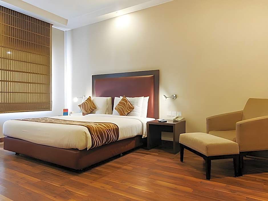 Vibe By The Lalit Traveller