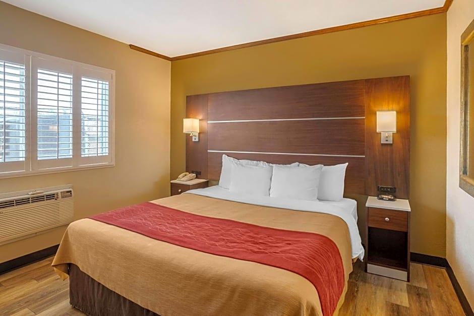 Comfort Inn San Diego Airport At The Harbor