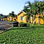 Amatique Bay Hotel