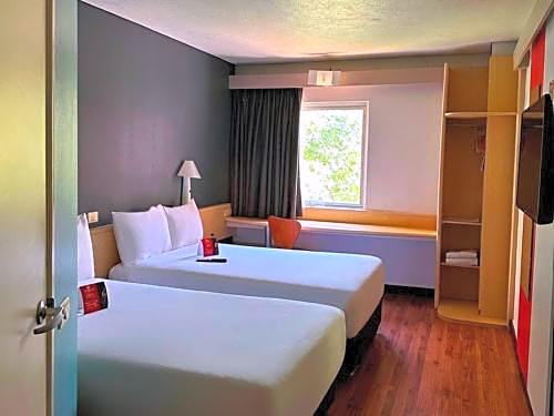 Ibis Mexico Perinorte