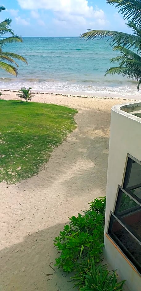 Mayan Beach Garden Inn