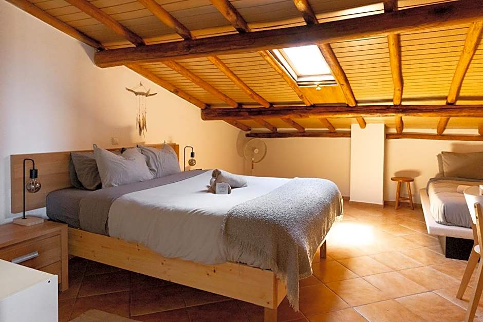 Aldeia Caiçara Surf House