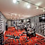 Empire Hotel