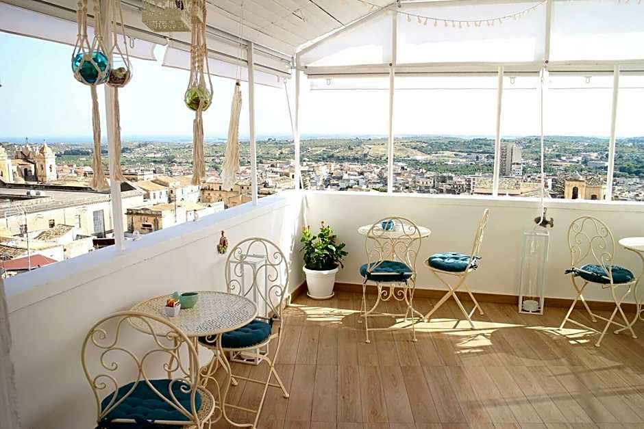 Noto Da QuassÃ¹ Relax B&B