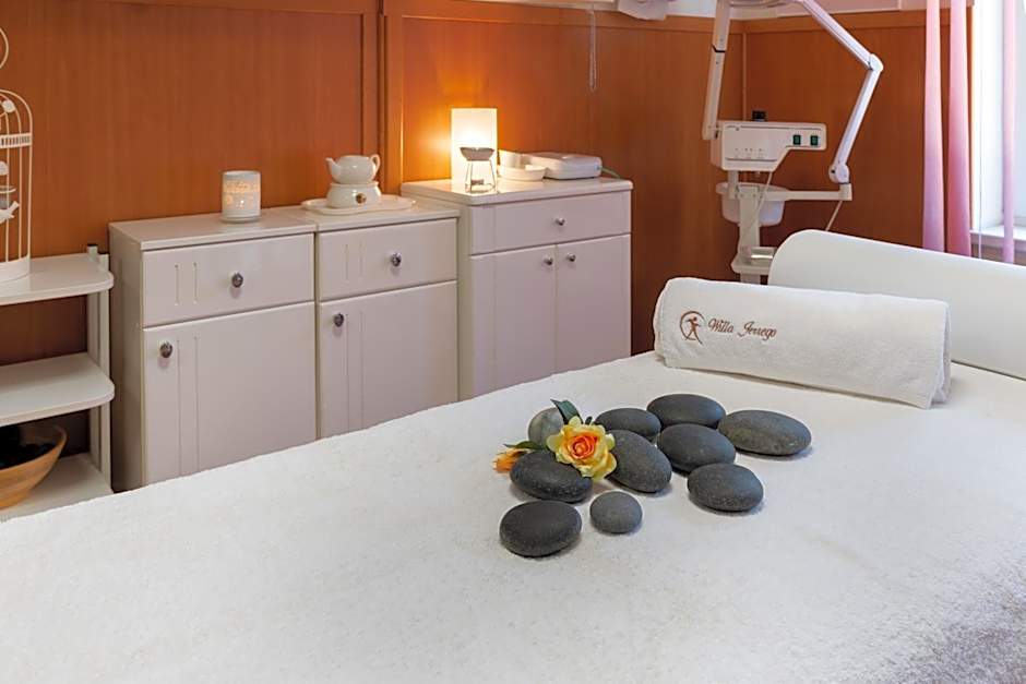 Willa i Wzgórze Jerrego Apartamenty i pokoje z widokiem na góry