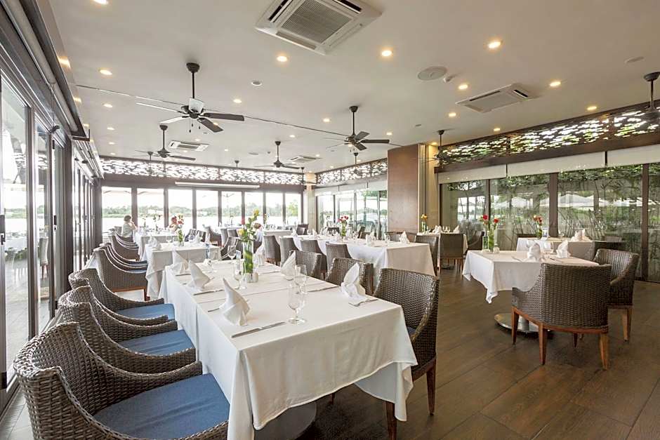 Villa Song Saigon (Saigon River Villa)