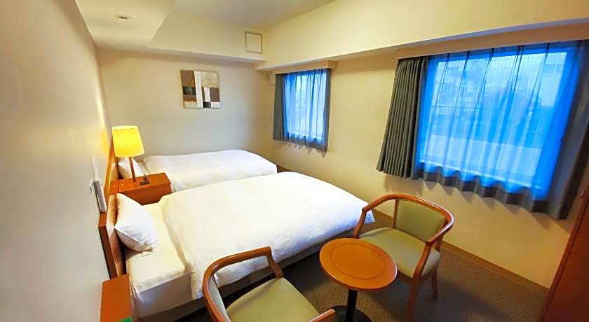 Hotel Route-Inn Fukaya Ekimae
