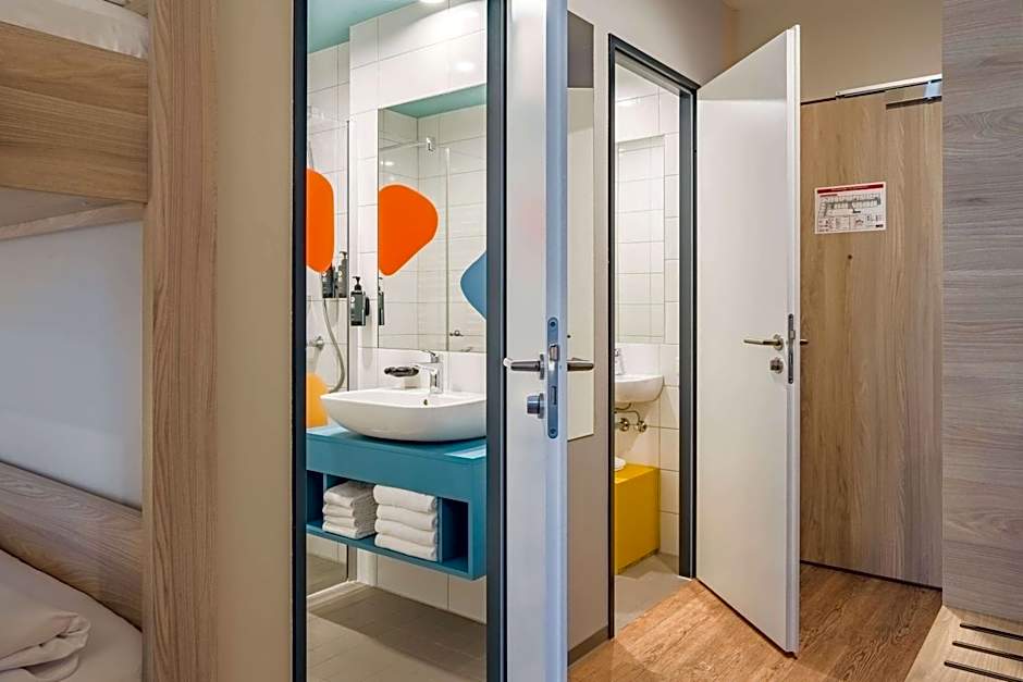 Ramada Encore by Wyndham Munich Messe