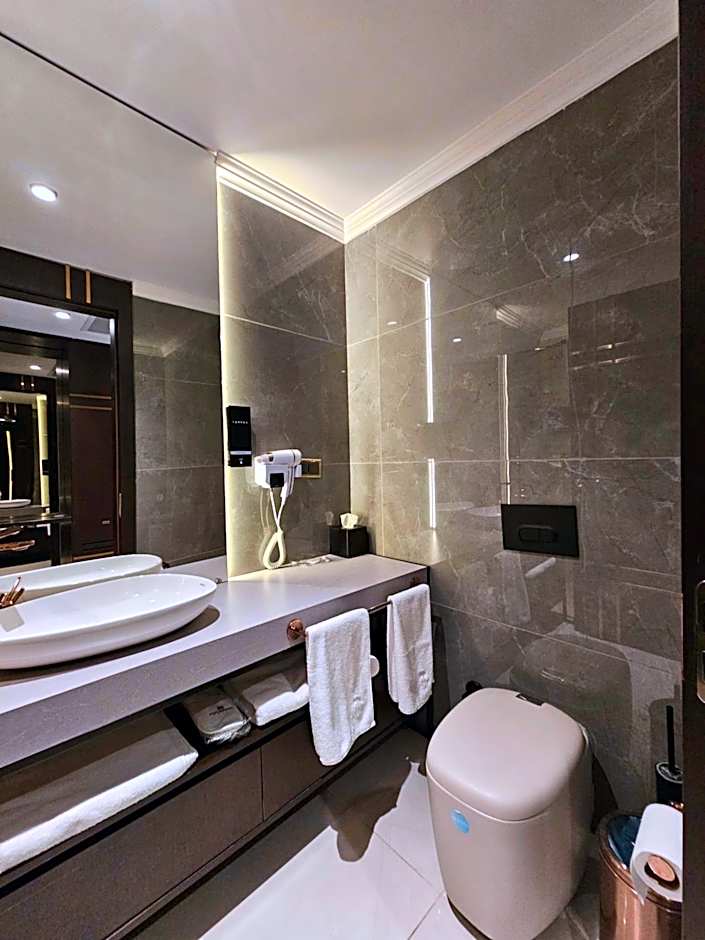 Asur Imperıal Hotel