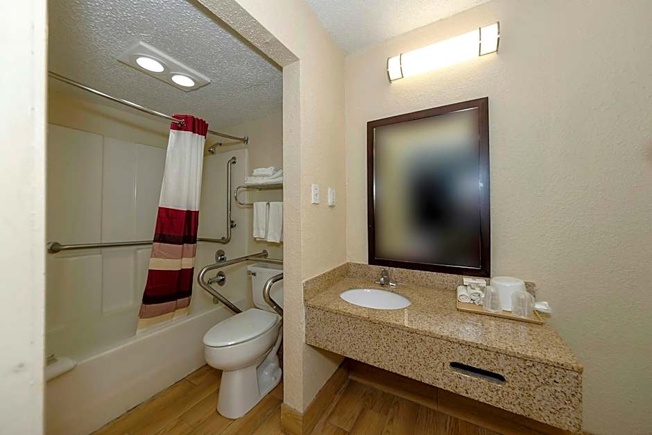 Red Roof Inn New Orleans - Westbank
