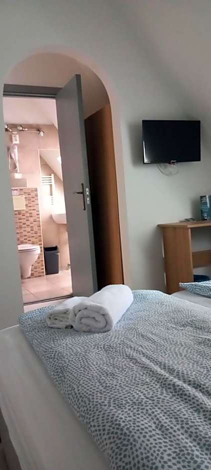 Árnyas Panzió Gödöllő