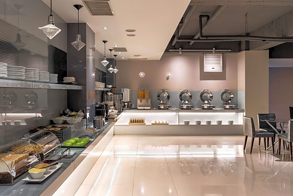 The Riverside Hotel Esthetics