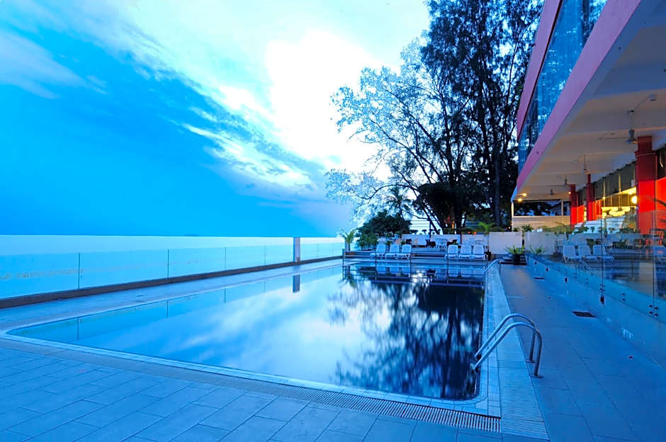 Hotel Sentral Seaview @ ​Beachfront