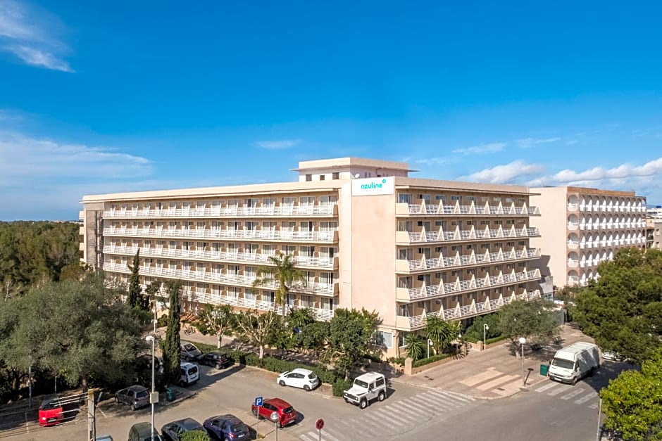Azuline Hotel Bahamas