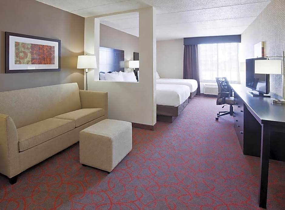 Holiday Inn Express & Suites Bloomington West By IHG