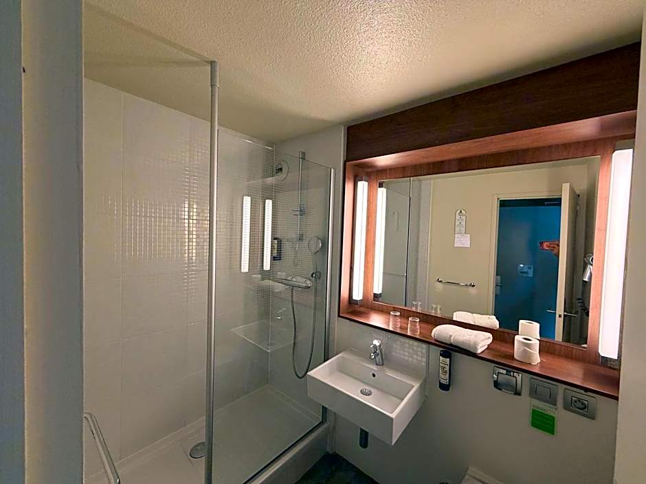 Campanile Epinay Sur Orge Hotel
