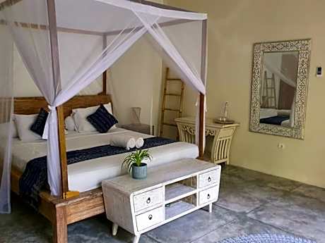 Villa with Private Garden