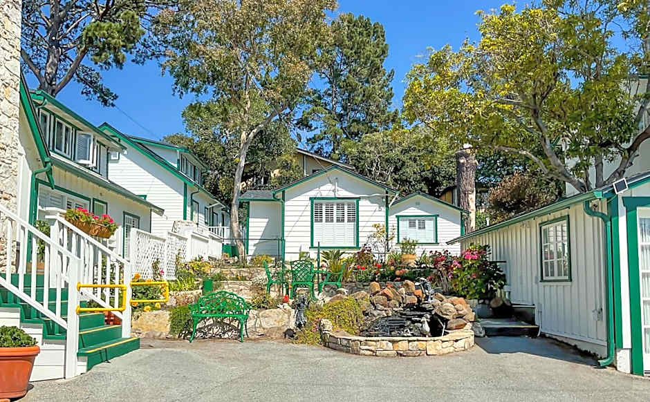 Carmel Green Lantern Inn