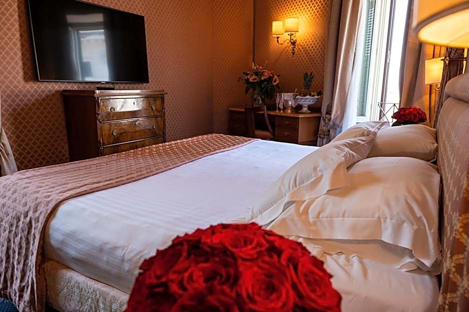 Hotel Mecenate Palace