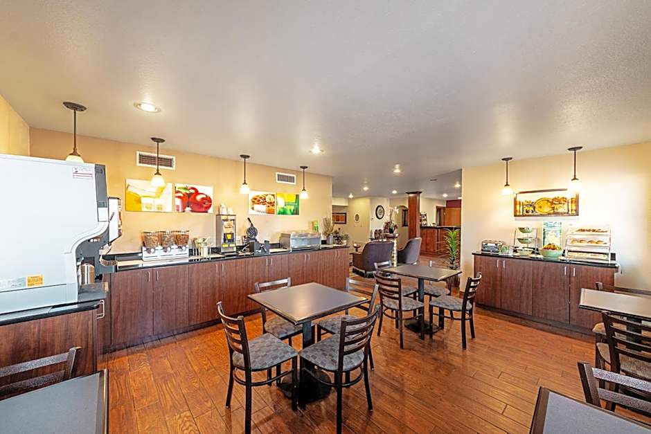 Quality Inn Three Rivers