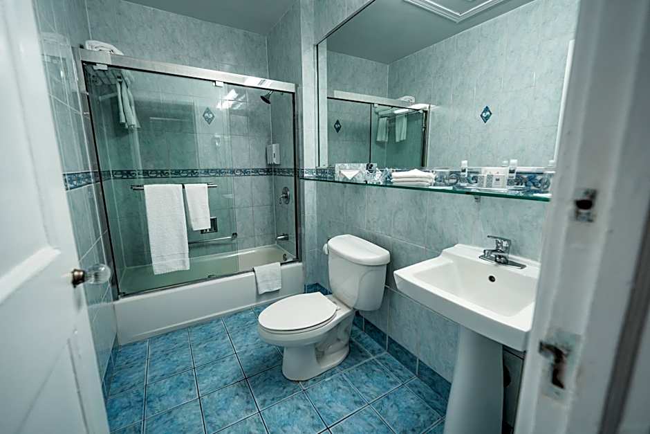 Congress Plaza Hotel