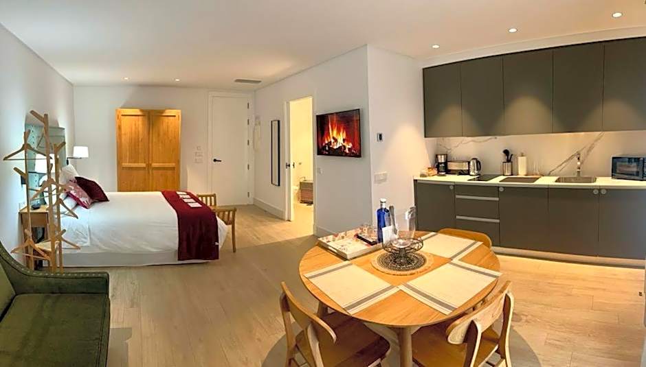 Apartamentos Turísticos La Plaza