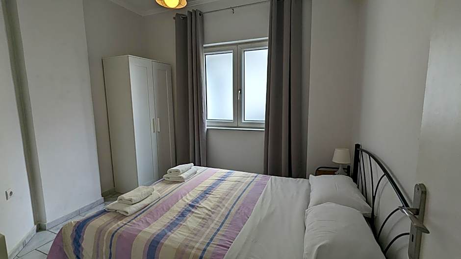 Dimitris City Break Apts