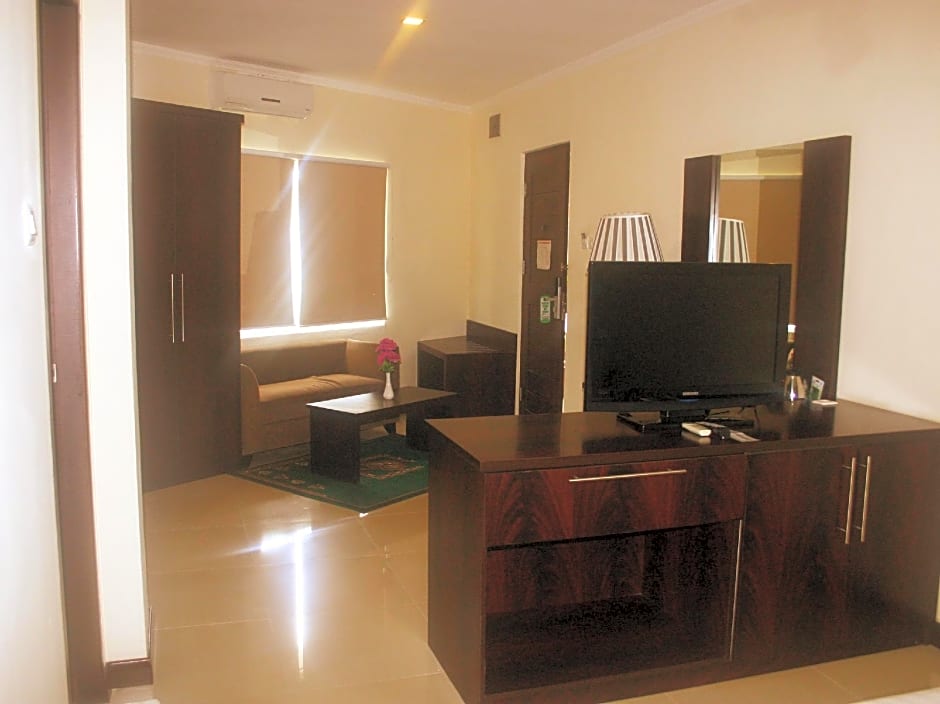 Royal Mamberamo Hotel