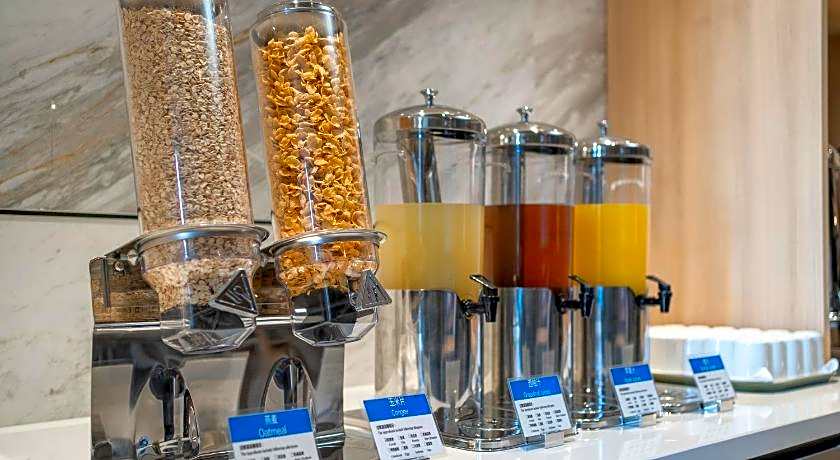 Holiday Inn Express Nanchang Riverside By IHG