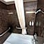 Days Inn & Suites by Wyndham Artesia