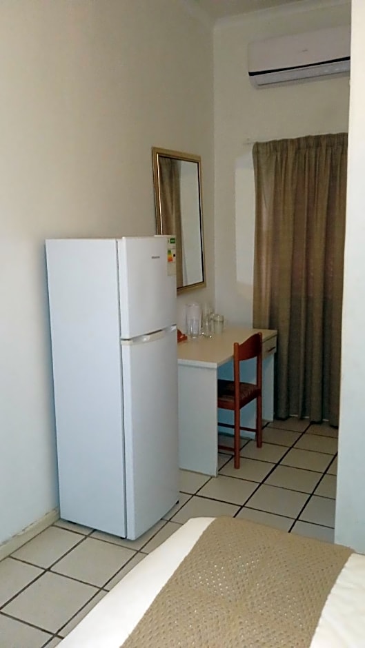 Broadway Guest House