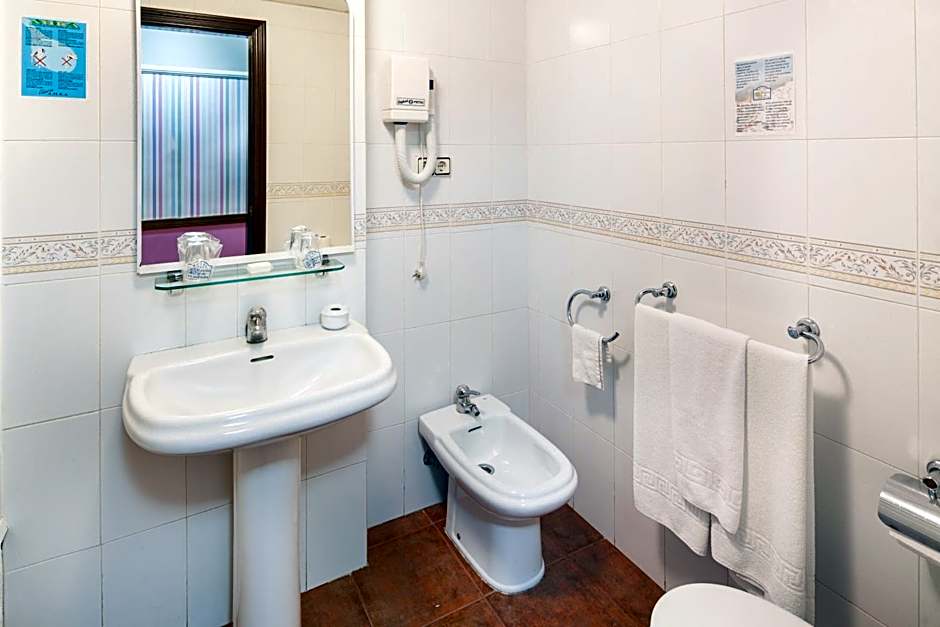 Hotel y Bungalows Balcón de Competa