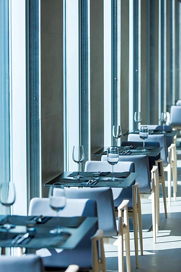 Courtyard by Marriott Santiago Las Condes