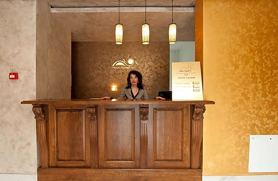Hotel Hyperion
