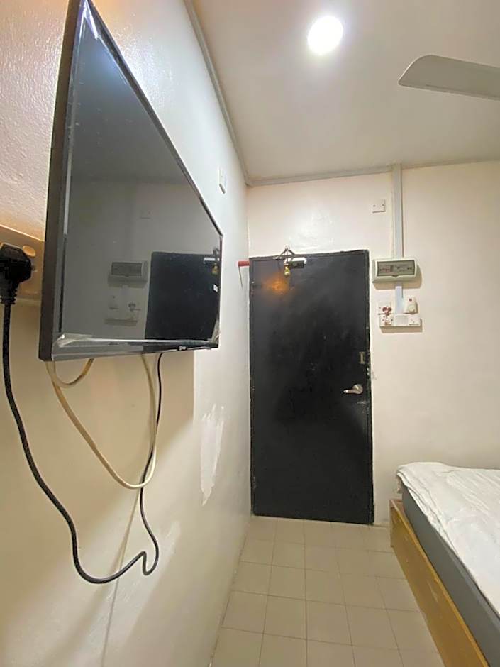 Hotel station 24
