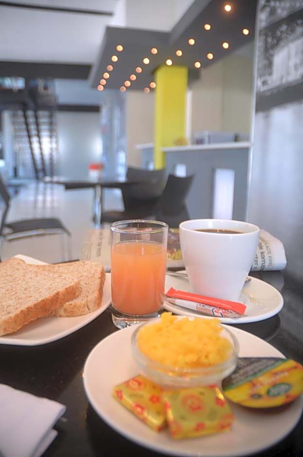 City Living Boutique Hotel