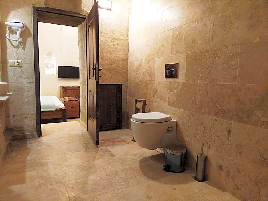 ARMEsos Cave Hotel