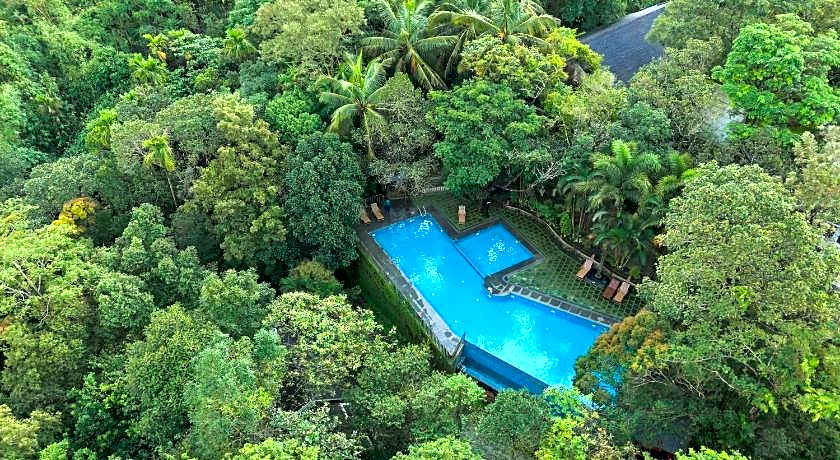 Wayanad Silver Woods Hotel