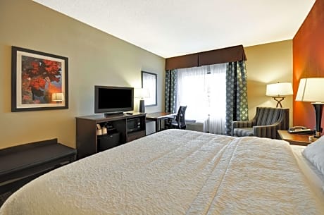 1 King Mobility Access Roll In Shower Nosmok